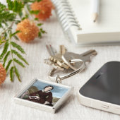 Charlotte Bronte Sleutelhanger (Zijkant)