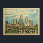 Charlotte North Carolina Vintage Travel Briefkaart<br><div class="desc">Charlotte North Carolina ontwerpt in Vintage Travel-stijl met een uitgebreid uitzicht van skyline in de stad.</div>