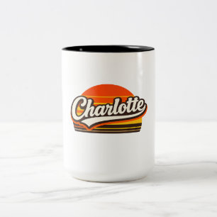 Charlotte Retro Zonsondergang Persoonlijke Naam On Tweekleurige Koffiemok