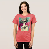 CHARM MONOGRAM / Mysterieuze Schoonheid Tri-Blend Shirt (Voorkant volledig)