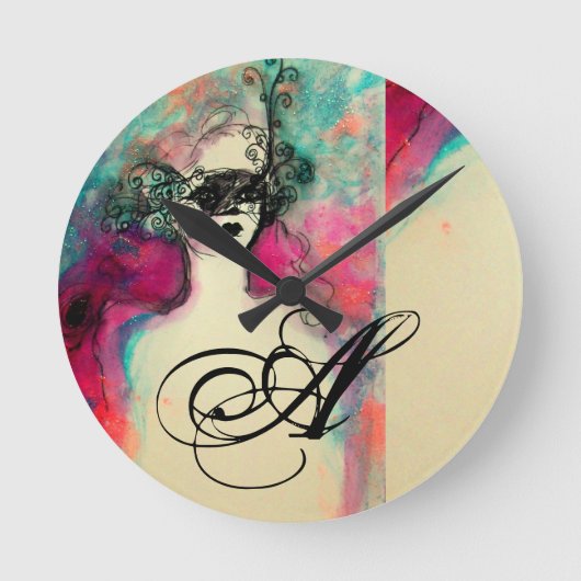 CHARM MONOGRAM RONDE KLOK (Voorkant)