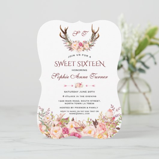 Charm Pink Blush Floral Antlers Monogram Sweet 16 Kaart (Staand voorkant)