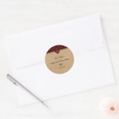 Charm Rustic Red Buffalo Pset Monogram Weddenschap Ronde Sticker (Envelop)