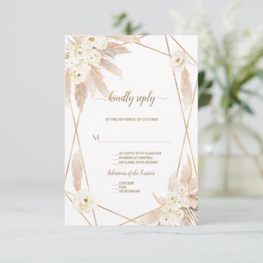 Charm White Roses Pampas Grass Gold Wedding RSVP Kaartje (Staand voorkant)