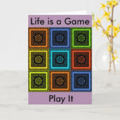 Charmant geruite veelkleurige patroonkunst ontwerp kaart (Gele Bloem)