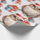 Charmant vakantie inpakpapier versierd met uilen (Hoek)