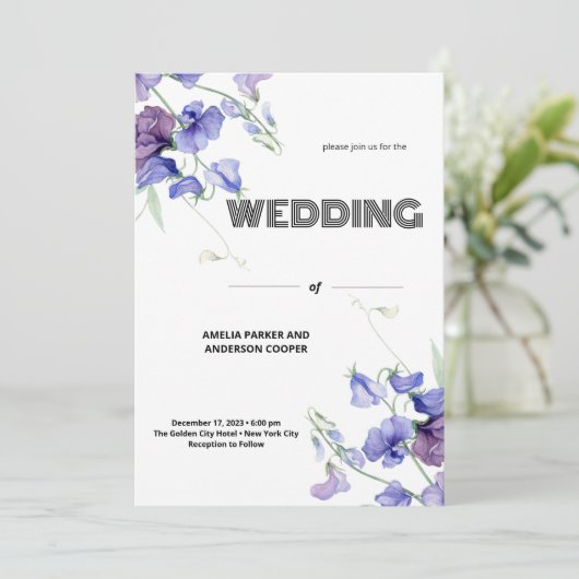 Charmant wit bloeit bruiloft kaart (Staand voorkant)