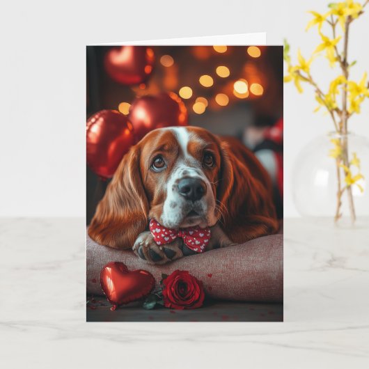 Charmante Basset Hound Valentijnsdag Kaart (Gele Bloem)