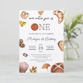 Charmante Cutie Pie Eerste Verjaardag Modern Kaart (Staand voorkant)