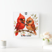 Charmante Noordelijke Kardinaal Vierkante Klok (Huis)