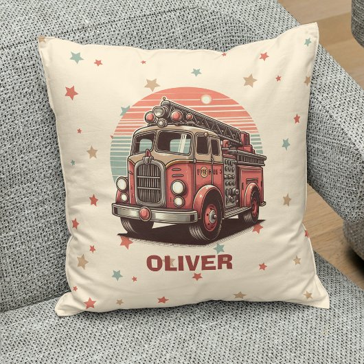 Charmante Retro  Brandweerwagen bij zonsondergang Kussen