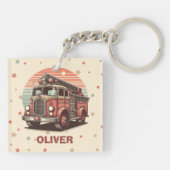 Charmante Retro Brandweerwagen bij zonsondergang Sleutelhanger (Achterkant)