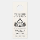 Charmante rustieke makelaar huis foto deurhanger (Voorkant)