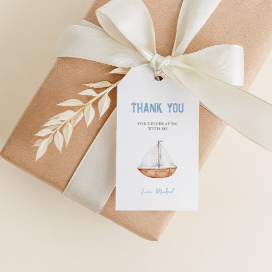 Charmante zeilboot verjaardagscadeau tag cadeaulabel