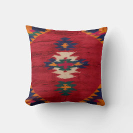 charme met rode Kilim Turks tapijt Kussens