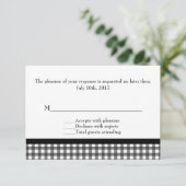 Charming Black & White Gingham Wedding RSVP Kaartje (Staand voorkant)