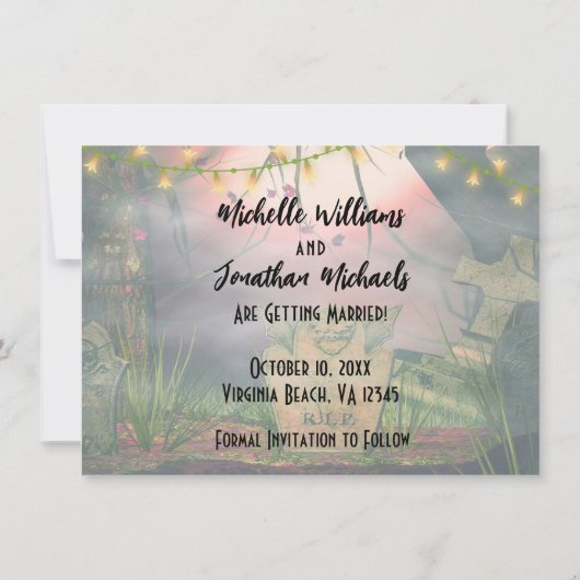 Charming Graveyard met Lights Halloween Wedding Save The Date (Achterkant)