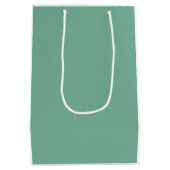 Charming & legance: Mint Green Monogram Polka Dot Medium Cadeauzakje (Achterkant)