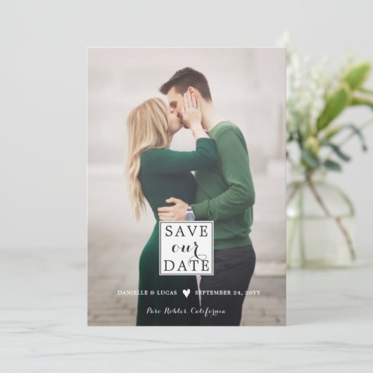 Charming Love Modern Save the Date Photo Card (Staand voorkant)