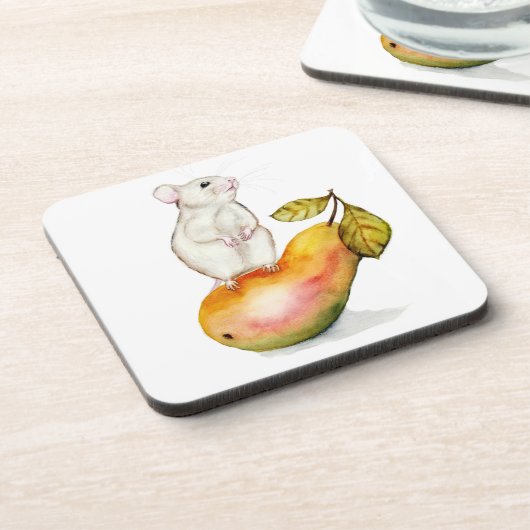 Charming Mouse on a Pear Bier Onderzetter (Linkerzijde)