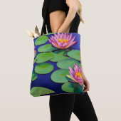 Charming Pink Water Lilies Tote Bag (Dichtbij)
