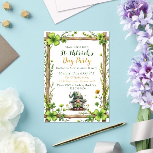 Charming Spring Clover & Gnome  Acryl Uitnodigingen (Insitu (Huwelijk))