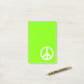 Chartreuse en White Peace Symbol Post-it® Notes (Op bureau)