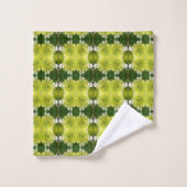 Chartreuse Green Abstract Hydrangea Blooms Patroon Bad Handdoek (Wasdoekje)