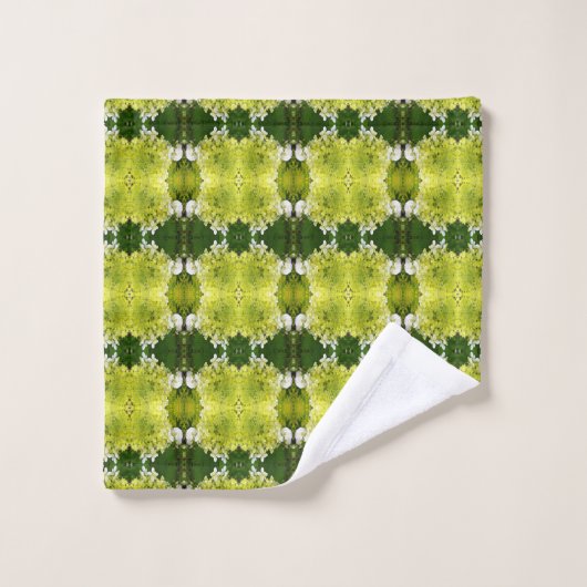 Chartreuse Green Abstract Hydrangea Blooms Patroon Bad Handdoek (Wasdoekje)
