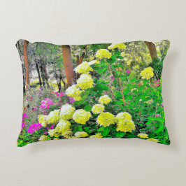 Chartreuse Green Limelight Hydrangea Garden Accent Kussen