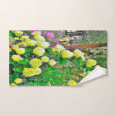 Chartreuse Green Limelight Hydrangea Garden Bad Handdoek (Handdoek)