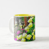 Chartreuse Green Limelight Hydrangea Garden Tweekleurige Koffiemok (Voorkant links)