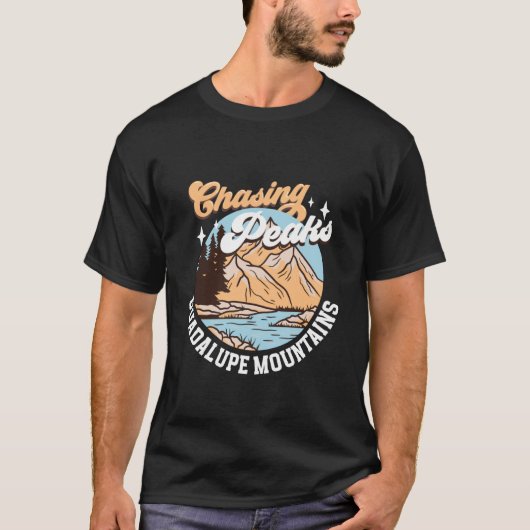 Chasing Peaks - Guadalupe Mountains T-shirt (Voorkant)