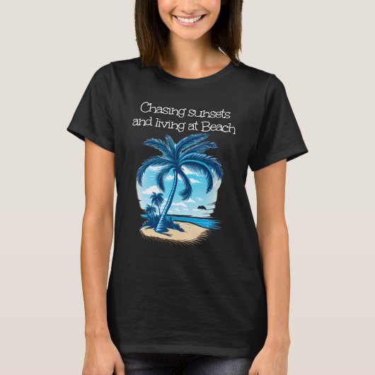Chasing sunset under Palm Trees and close to Sea T-shirt (Voorkant)