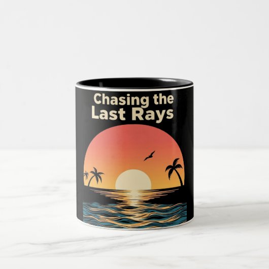 Chasing The Last Ray – Sunset Dreamer Aesthetic Tweekleurige Koffiemok (Center)