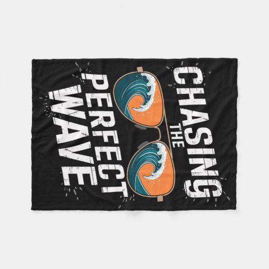 Chasing The Perfect Wave Surfing - Beach Adventure Fleece Deken (Voorkant (Horizontaal))