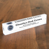 Chastity's Desk Camera Naambordje (Zijkant)