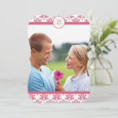 Chateau Pink Damask Foto Weddenschap Kaart (Staand voorkant)