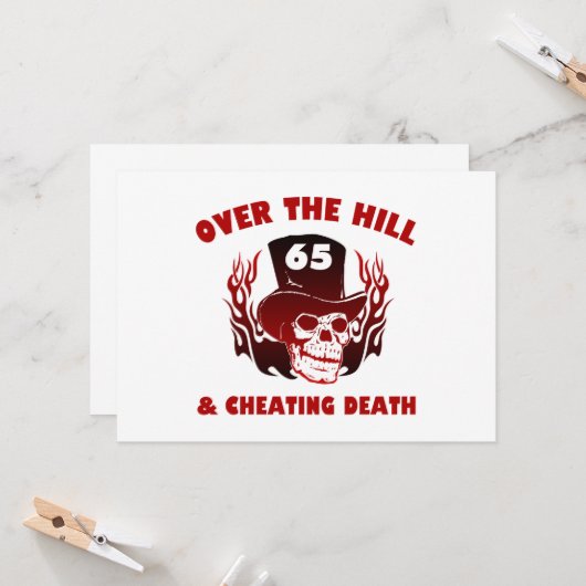 Cheating Death 65th Birthday Kaart (Voorkant / Achterkant in situ)