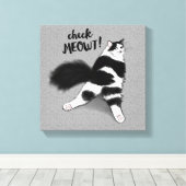 Check Meowt. Funny Black and White Cat Sploot Canvas Afdruk (Insitu (Houten vloer))