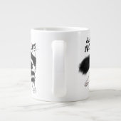Check Meowt. Funny Black and White Cat Sploot Grote Koffiekop (Achterkant)
