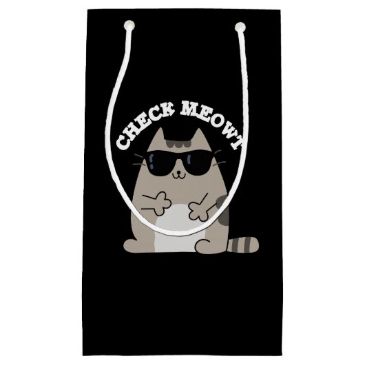 Check Meowt Funny Cool Cat Pun Dark BG Klein Cadeauzakje (Voorkant)