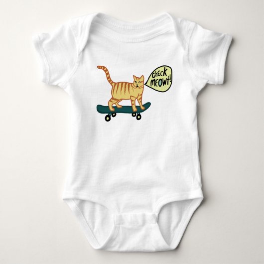 Check Meowt Punny Skateboarding Tabby Cat Romper (Voorkant)