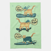 Check Meowt. Skateboard Surf Snowboard Tabblad Cat Theedoek (Verticaal)