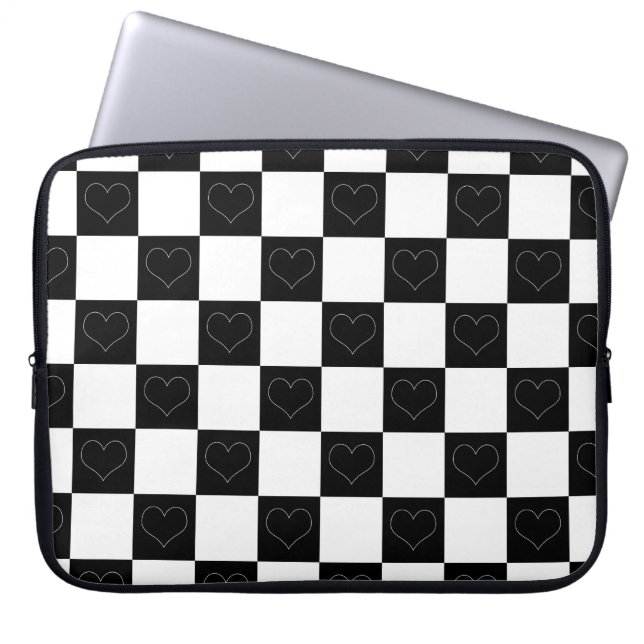 Checkerboard Hearts in zwart-wit Laptop Sleeve (Voorkant)