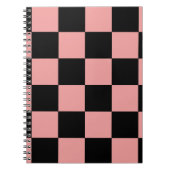Checkerboard Patroon Squares Roze en Zwart Notitieboek (Voorkant)