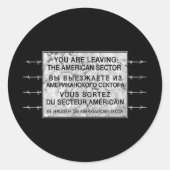 Checkpoint Charlie Cold War Berlin Wall Oost-Germa Ronde Sticker (Voorkant)