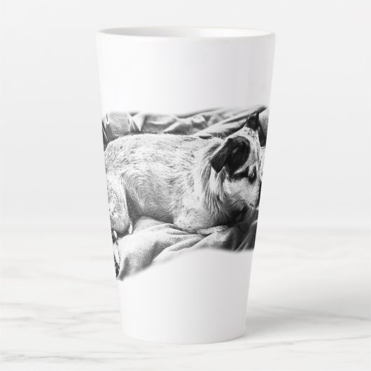 Cheeky Bedtime Look, Terrier On Guard Latte Mok (Voorkant)