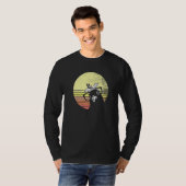 Cheeky Chicken Retro Sunset Sunglasses T-shirt (Voorkant volledig)