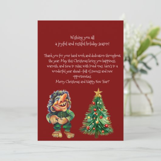 Cheeky Christmas Troll en Tree Delight Feestdagenkaart (Staand voorkant)